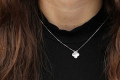 Small Clover Single Necklace