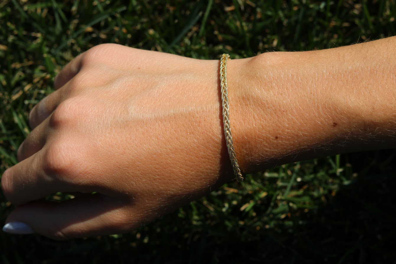 Gold Swirl Bracelet
