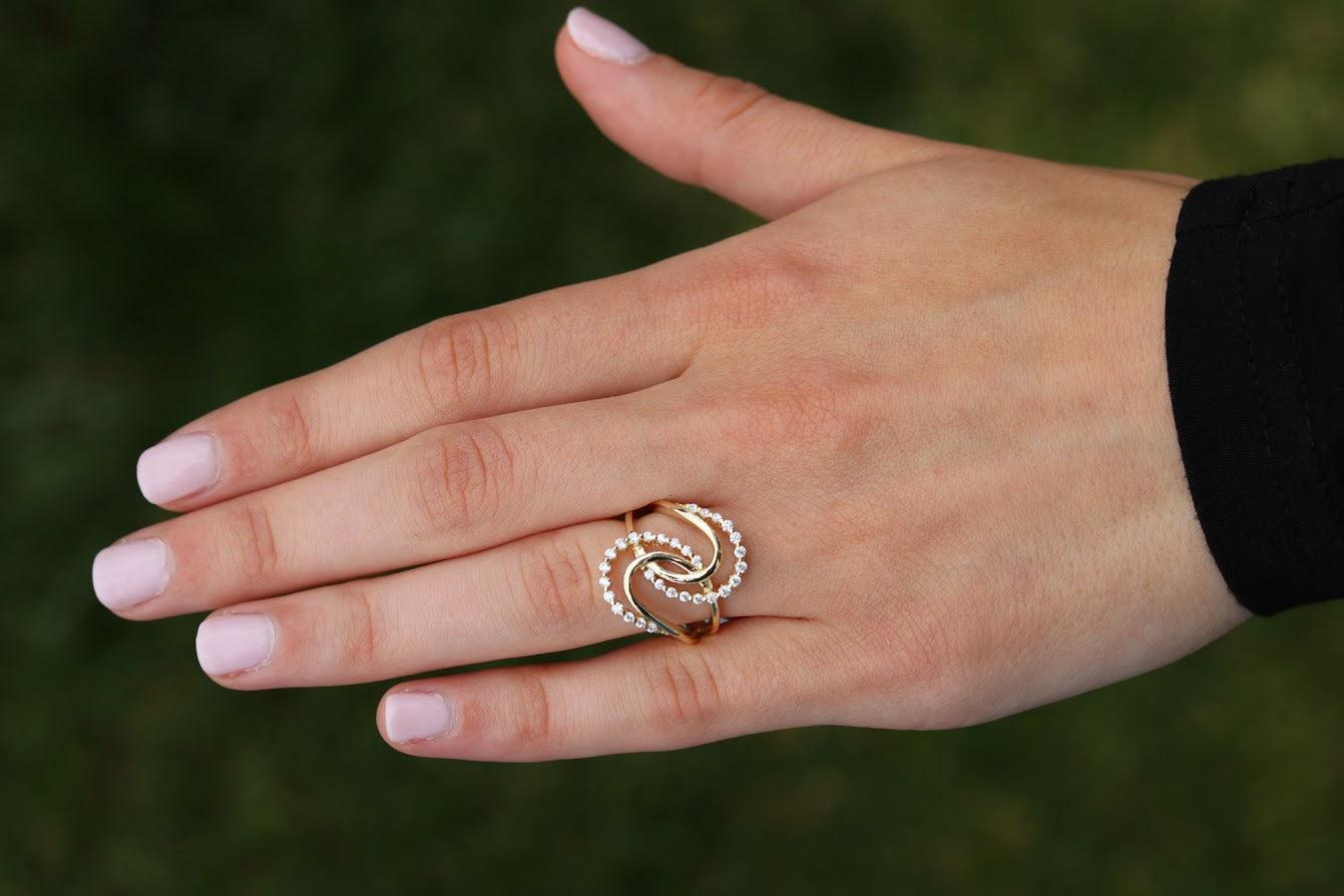 Gold Swirled Ring