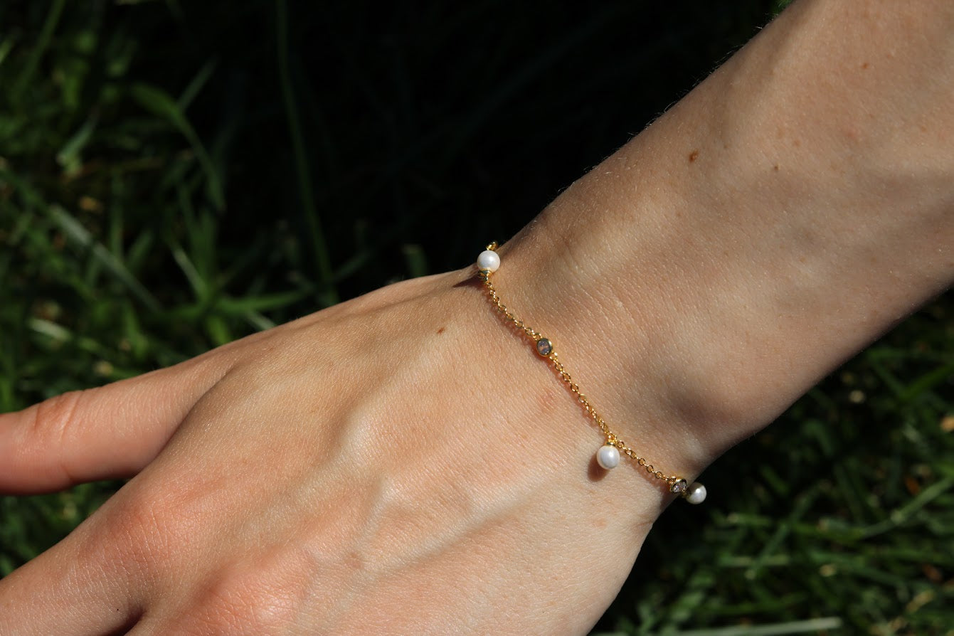 Diamond By The Yard Pearl Bracelet