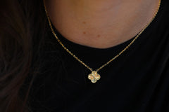 Gold Matt Shine Clover Necklace