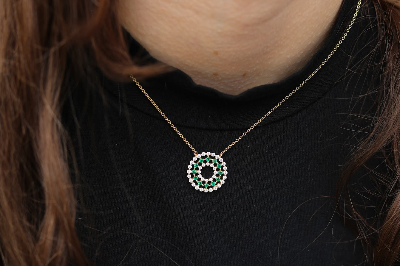 Dainty Dot Necklace