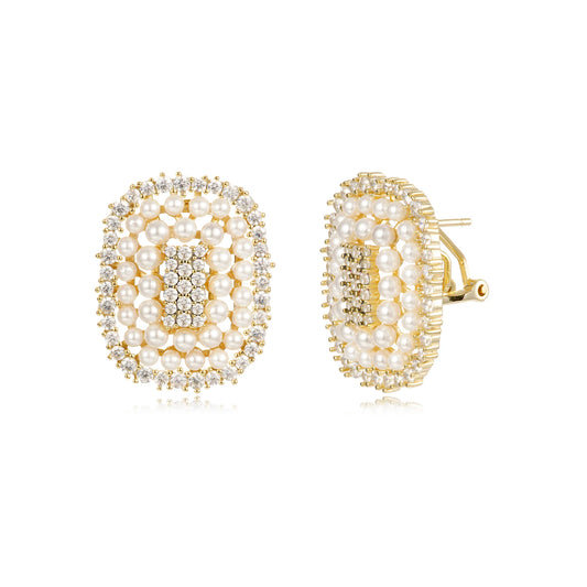 Detailed Pearl Statement Stud