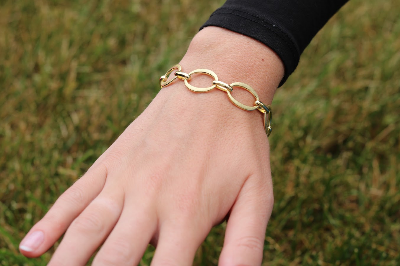 Oval Gold Link Bracelet
