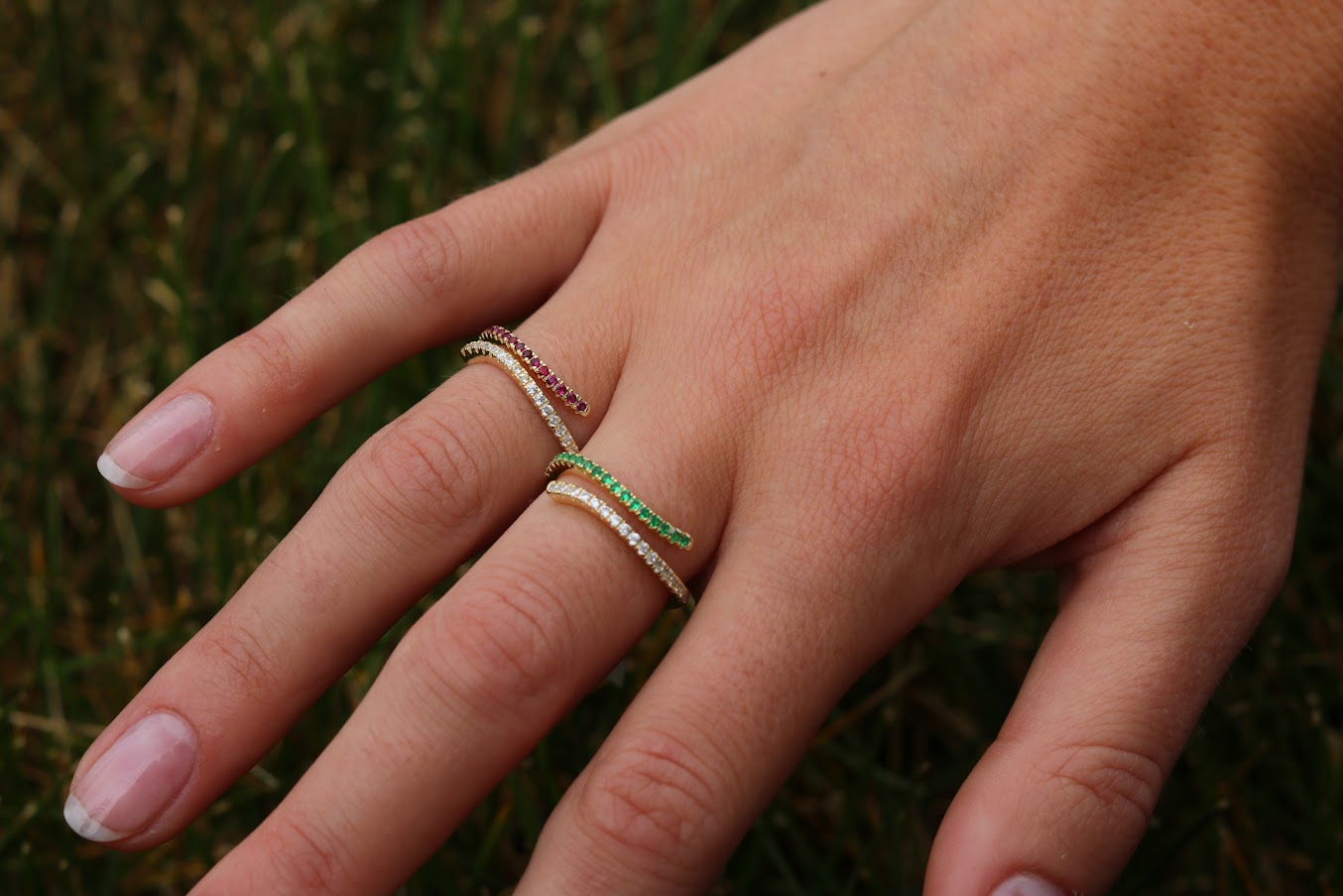Dainty Overlap Ring