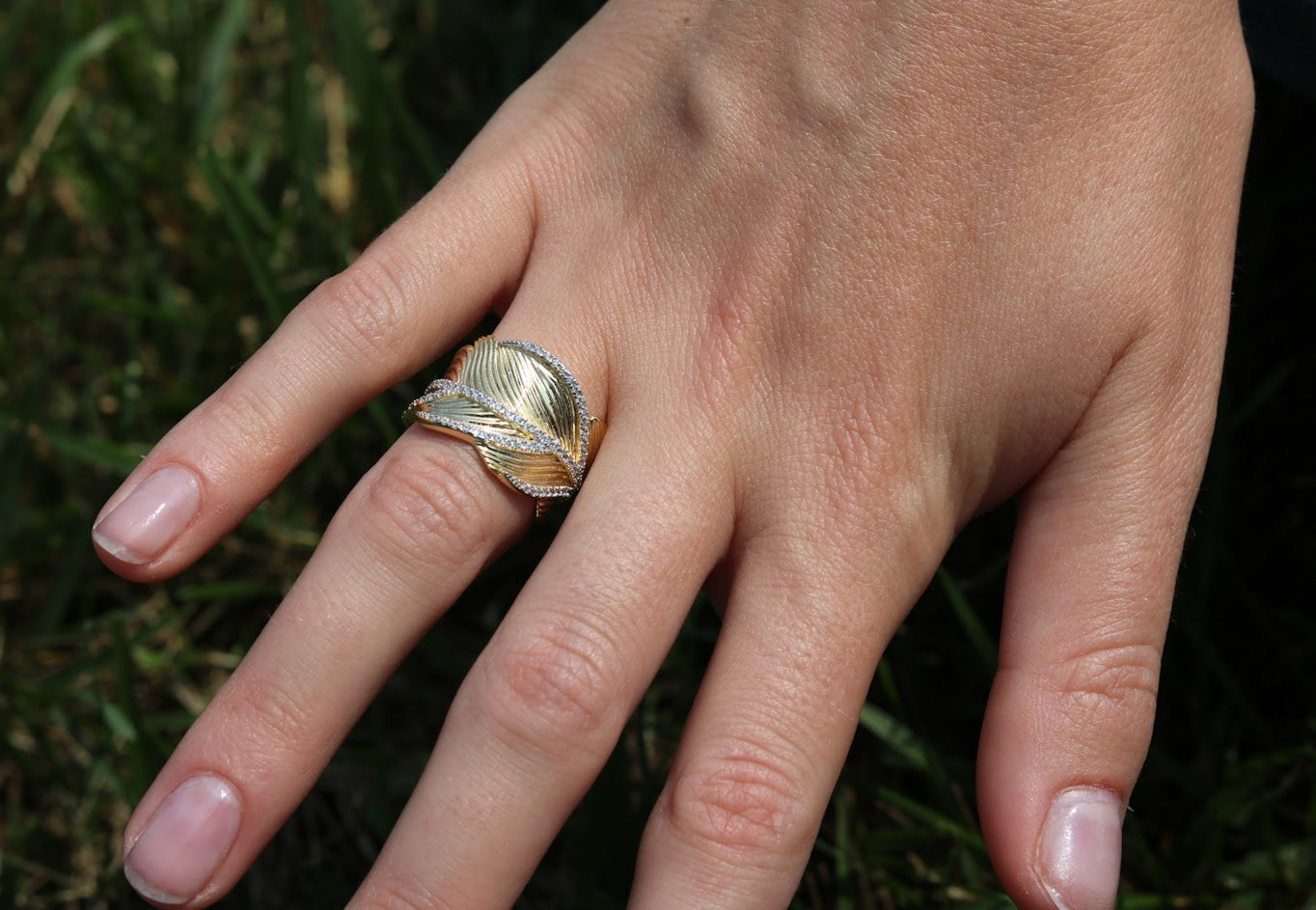 Side Gold Leaf Ring