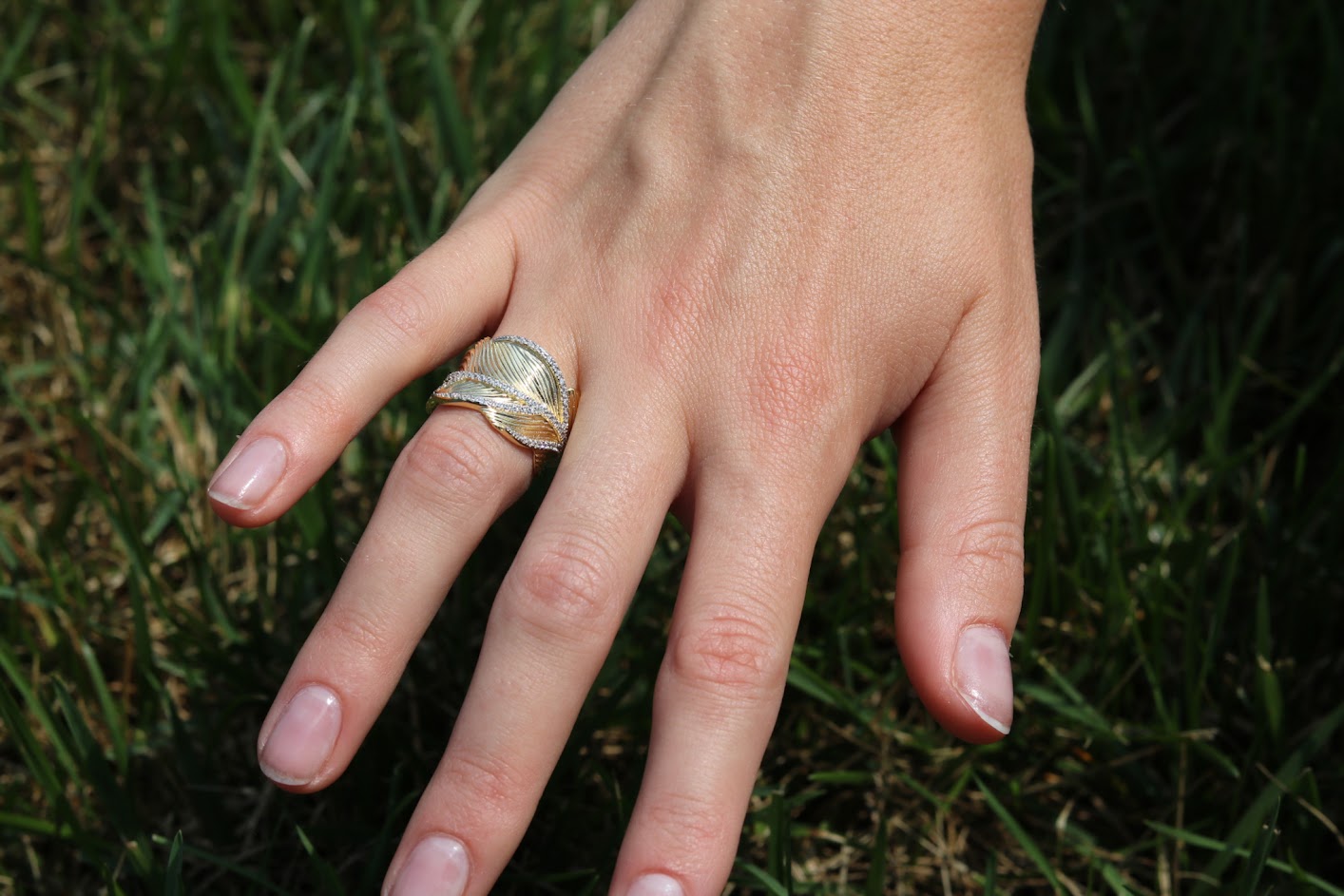 Side Gold Leaf Ring