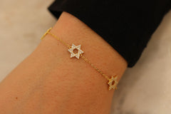 Dainty Star Bracelet