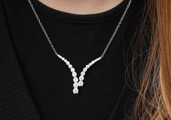 Unique V Necklace