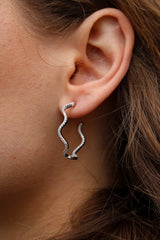 Dainty Zig Zag Hoops