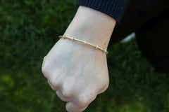 Single Dainty Exquiste Bangle