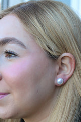 Pearl Flat Studs