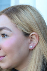 Pearl Flat Studs