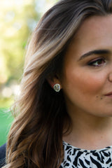 Unique Baguette Stud