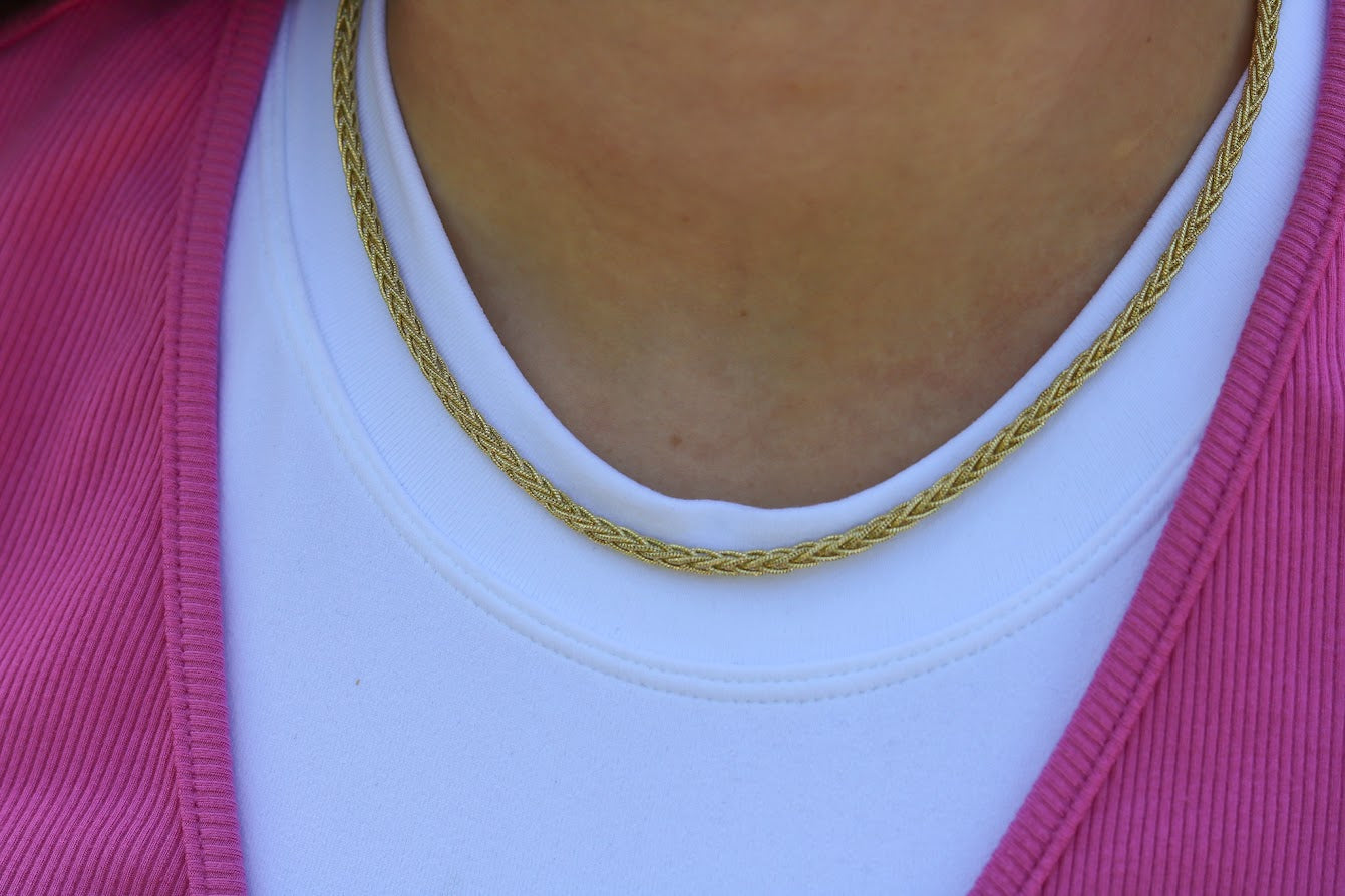 Gold Swirl Necklace