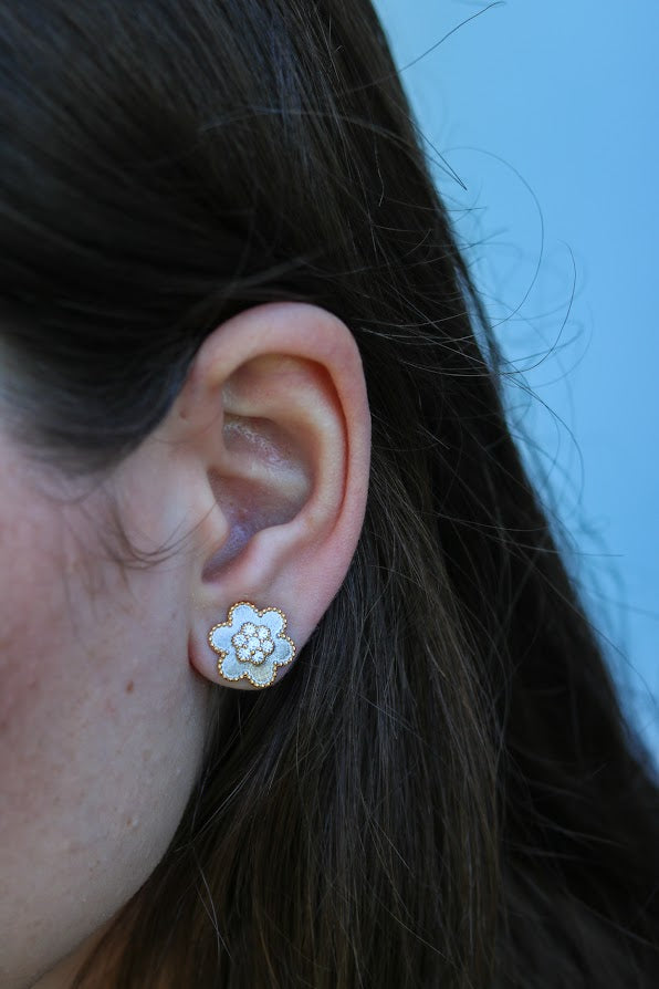 Small Inner Stone Floral Studs