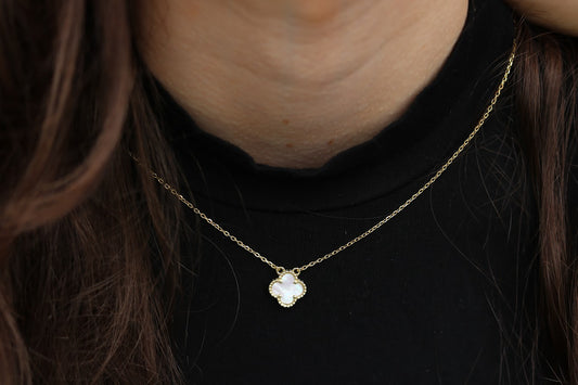 Small Clover Single Necklace