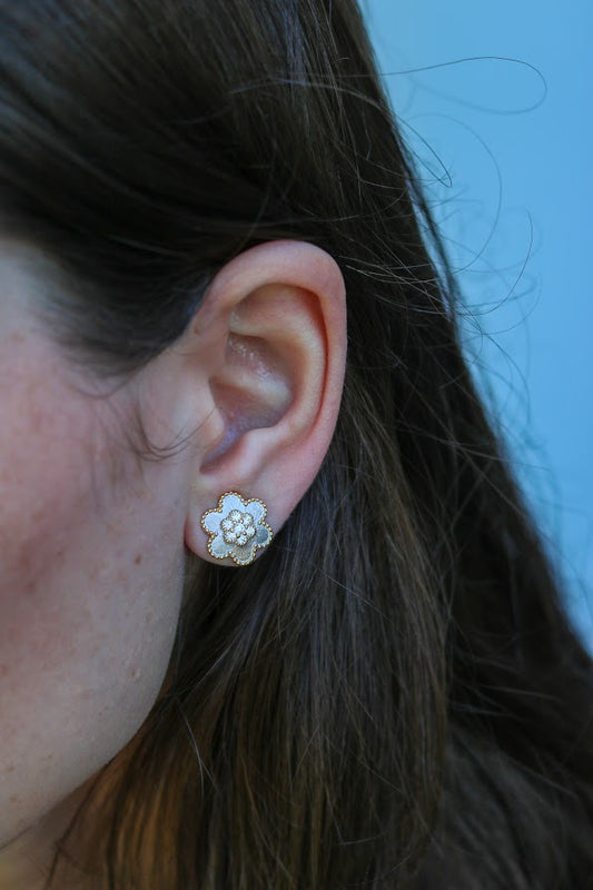 Small Inner Stone Floral Studs