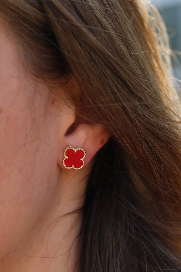Classic Small Clover Studs