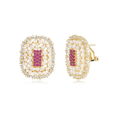 Detailed Pearl Statement Stud