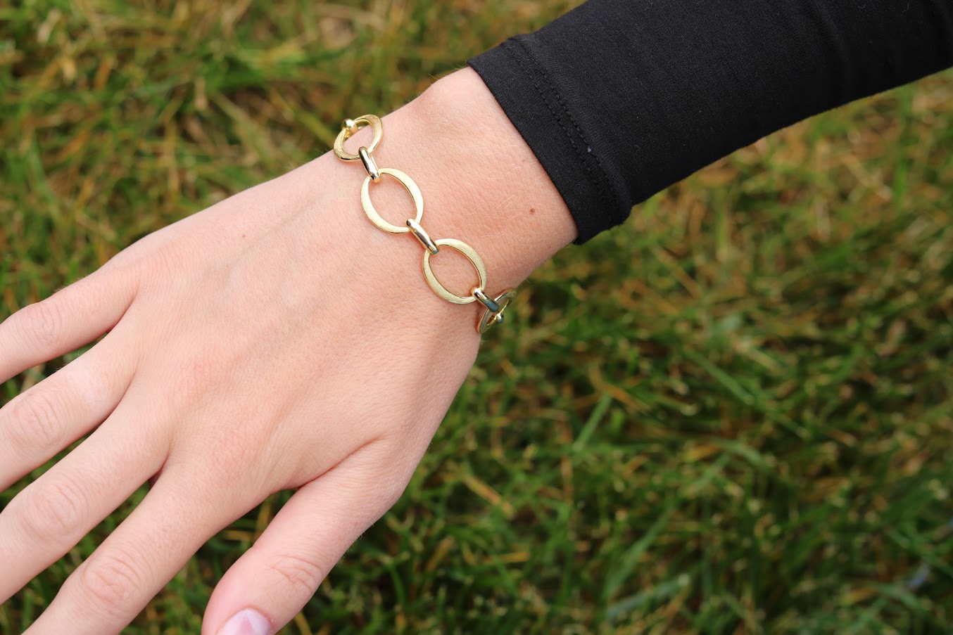 Oval Gold Link Bracelet