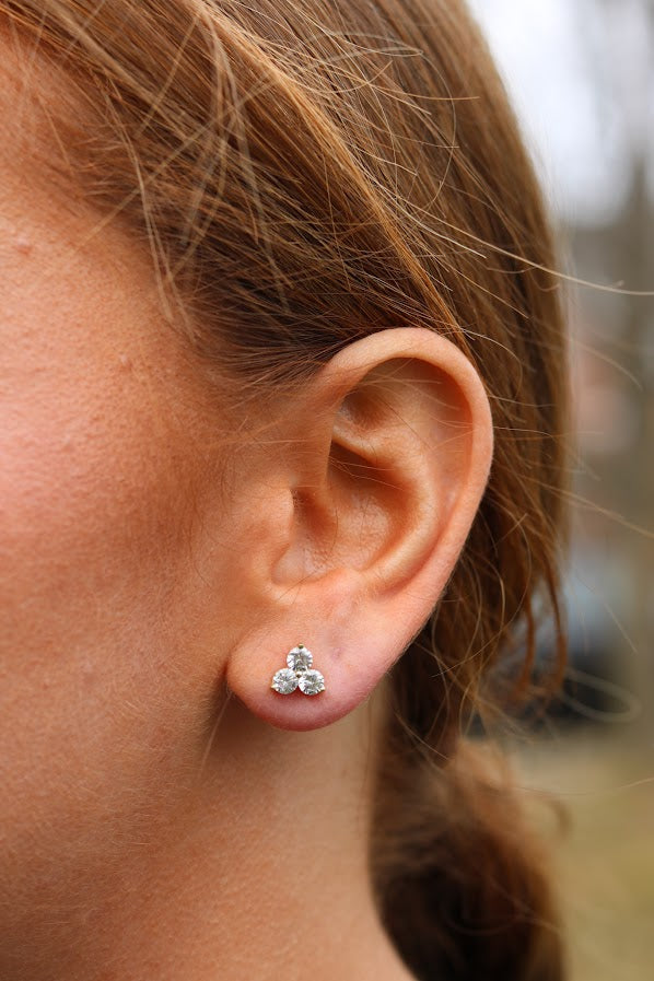 Cluster Studs