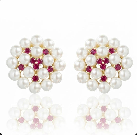 Pearl Cluster Color Studs