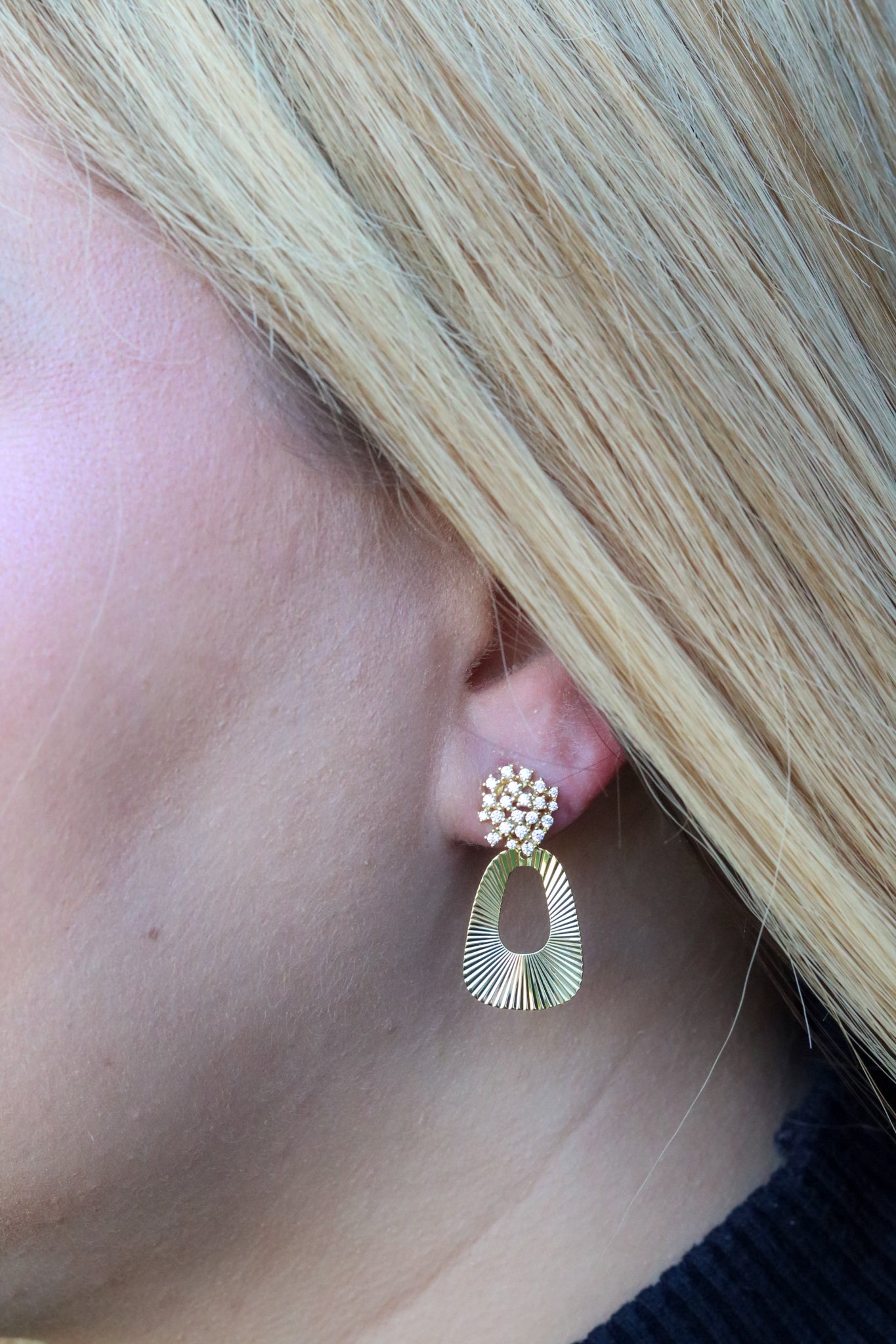 Charming Drop Matt Earrings